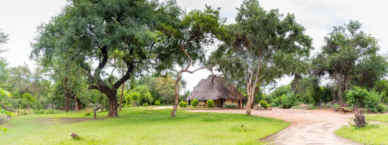 The Royal Sichango Village Livingstone Exterior foto